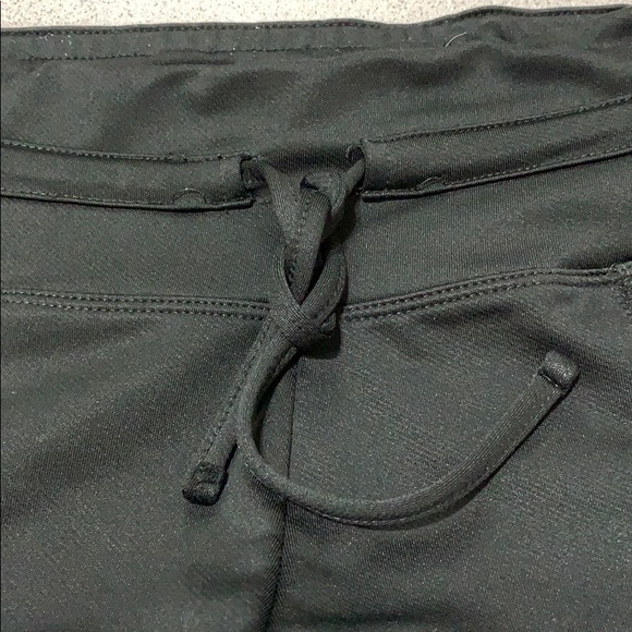 Nike Crop/Capri Pants - Picture 7 of 7
